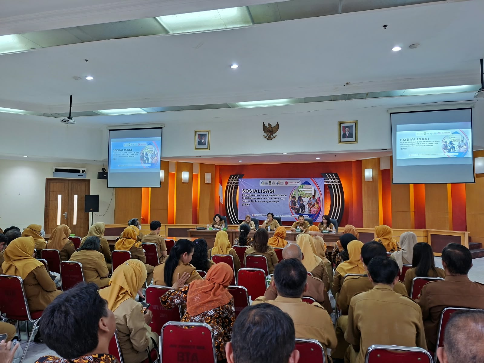 gambar berita
